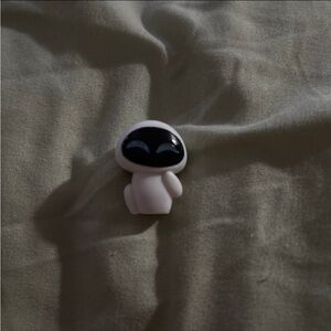 Disney Doorables - Pixar Fest - Collection Peek - EVE - Glittery Eyes